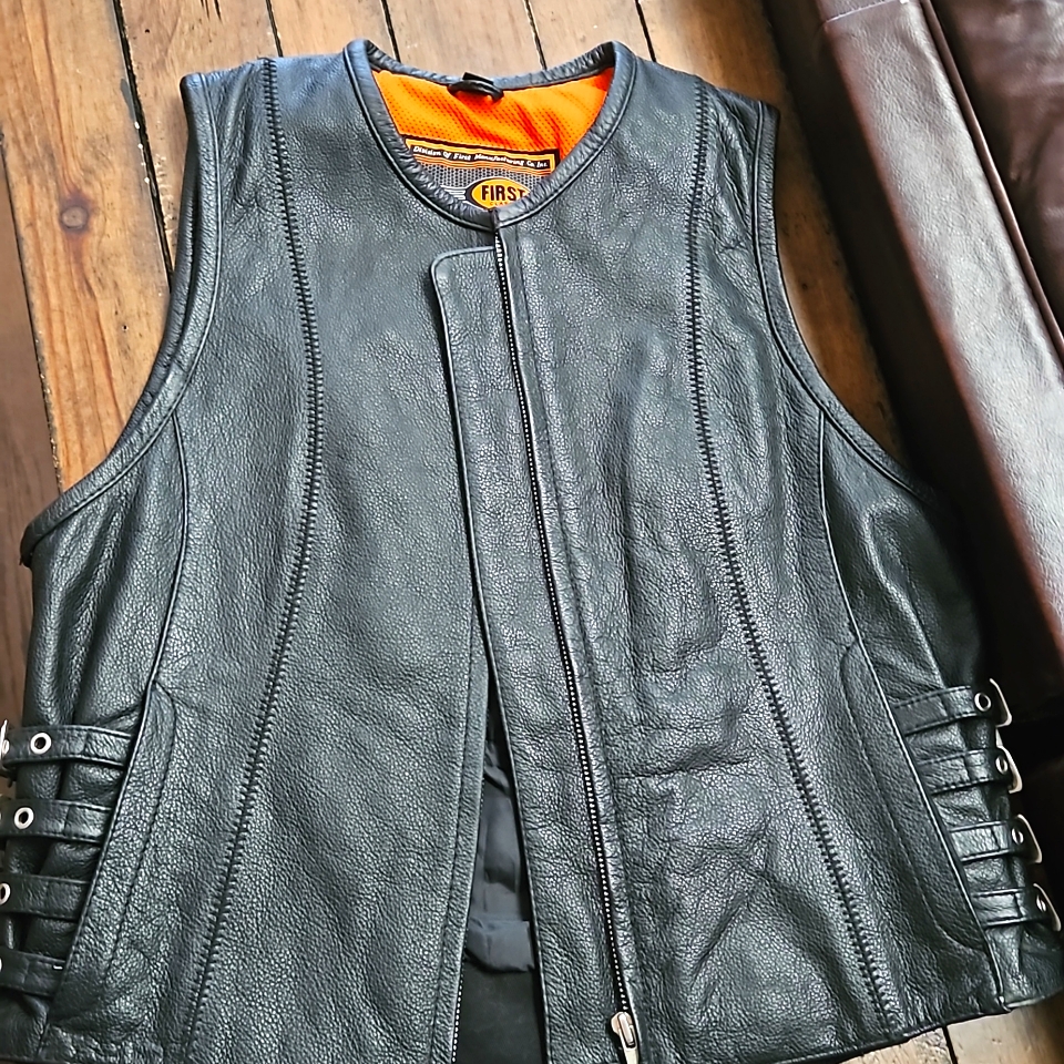 First Classics Leather Gear Biker Vest Euc